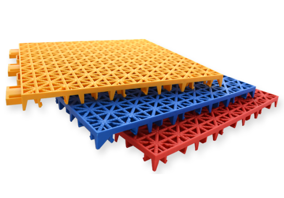 Single sample court tile in yellow