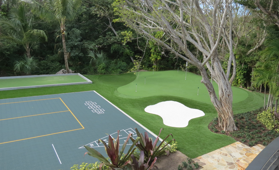 Tour-Quality Short Game Green