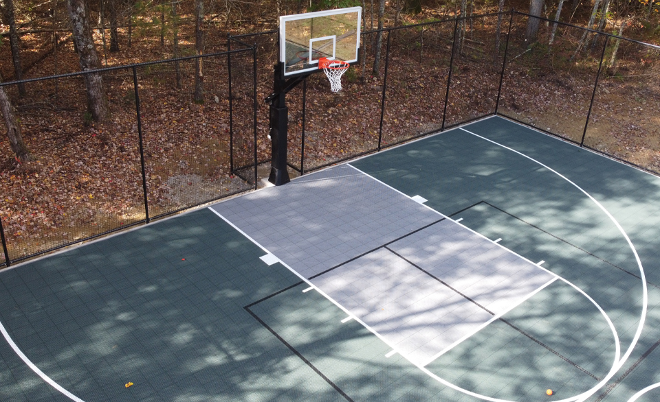 Des Moines Iowa multi-sport game court